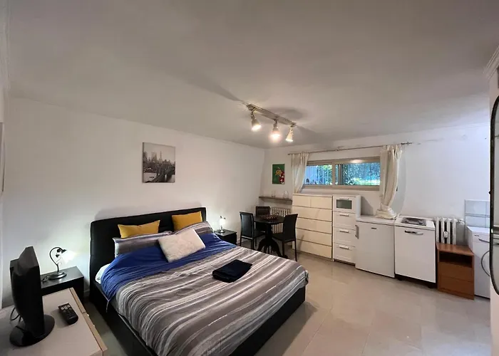 Apartament Monolocale A Mostacciano *